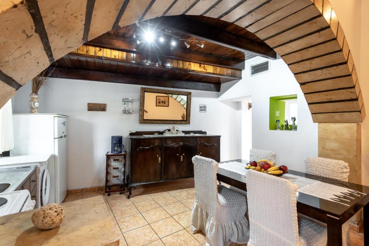Aroni Cretan Comfortable House - Hamam Suites Aroni Eksteriør bilde